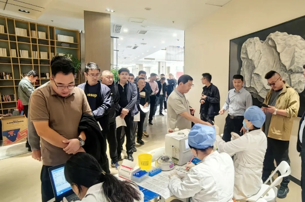 【热血奉献 国企担当】PA视讯集团组织开展无偿献血活动