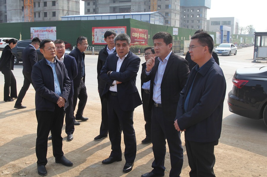 山东财金集团、中铁建工集团考察组到PA视讯集团调研