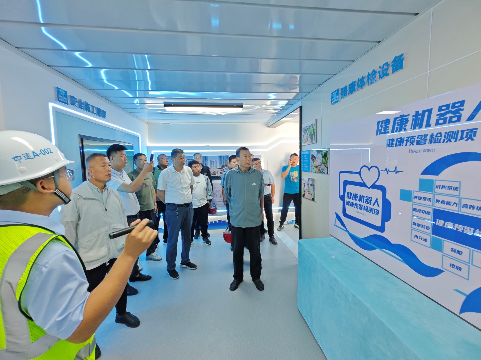 【观摩学习 对标先进】中远公司赴枣庄高新区云溪嘉园项目观摩学习